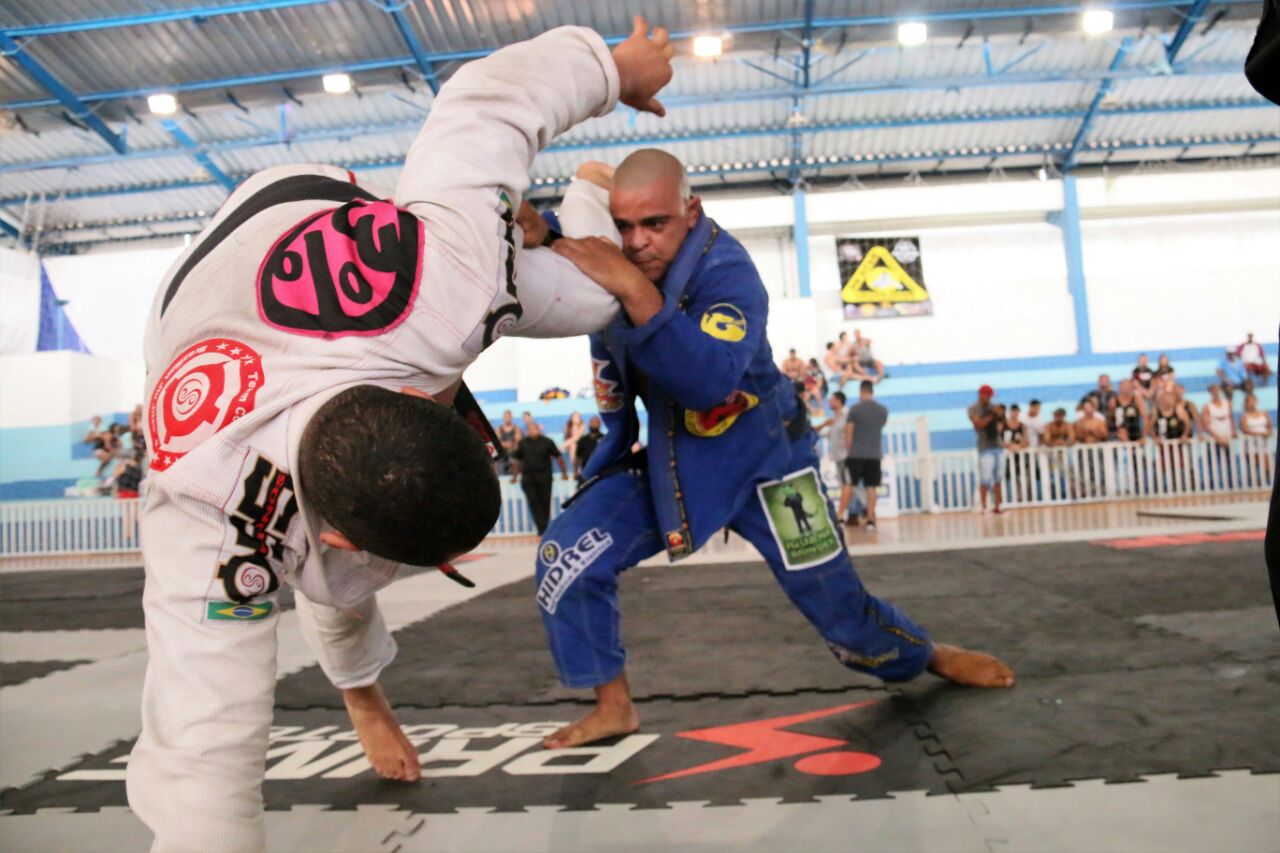 Jiu-Jitsu de Caraguatatuba conquista mais de 80 medalha (3) Jiu-Jitsu de Caraguatatuba conquista mais de 80 medalha (3)