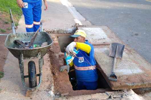 02_15 Limpeza de caixas no Jetuba 2 02_15 Limpeza de caixas no Jetuba 2