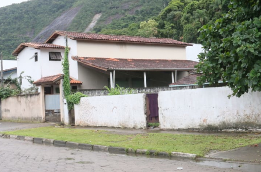 Desapropriação de casa para Educação Desapropriação de casa para Educação