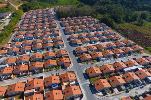 Prefeitura de Caraguatatuba leva palestras ao Residencial Getuba Prefeitura de Caraguatatuba leva palestras ao Residencial Getuba