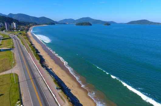 Associação de Surf apoia projeto de recifes artificiais da Prefeitura de Caraguatatuba na Praia do Massaguaçu Associação de Surf apoia projeto de recifes artificiais da Prefeitura de Caraguatatuba na Praia do Massaguaçu