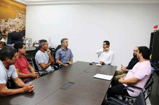 Associação dos Maricultores e Pescadores da Cocanha tratam sobre melhorias para atividade no município Associação dos Maricultores e Pescadores da Cocanha tratam sobre melhorias para atividade no município