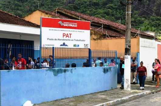 PAT de Caraguatatuba orientará população sobre elaboração de currículo e comportamento em entrevista de emprego PAT de Caraguatatuba orientará população sobre elaboração de currículo e comportamento em entrevista de emprego