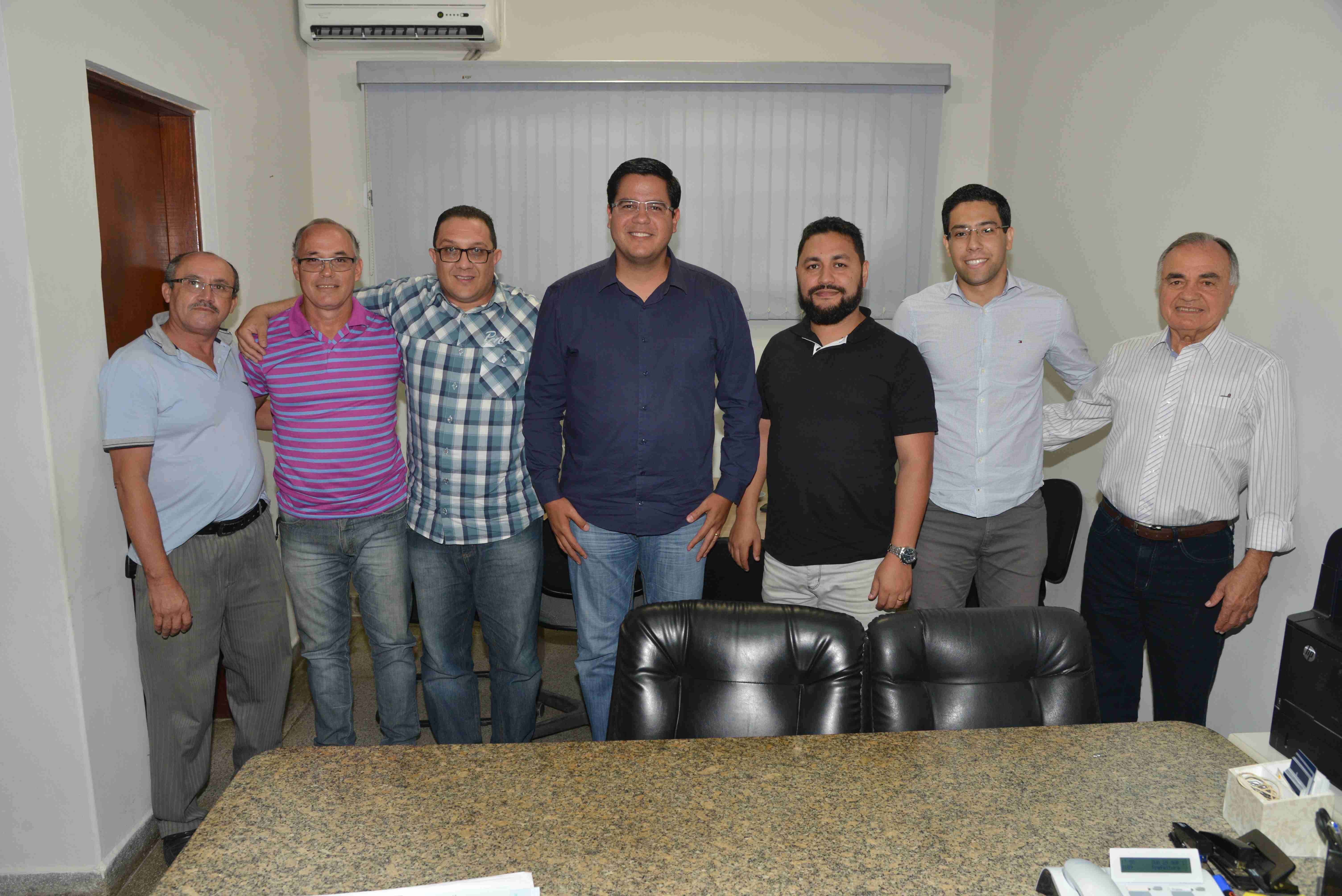 Aguilar Junior se reúne com Conselho de Pastores de Caraguatatuba 