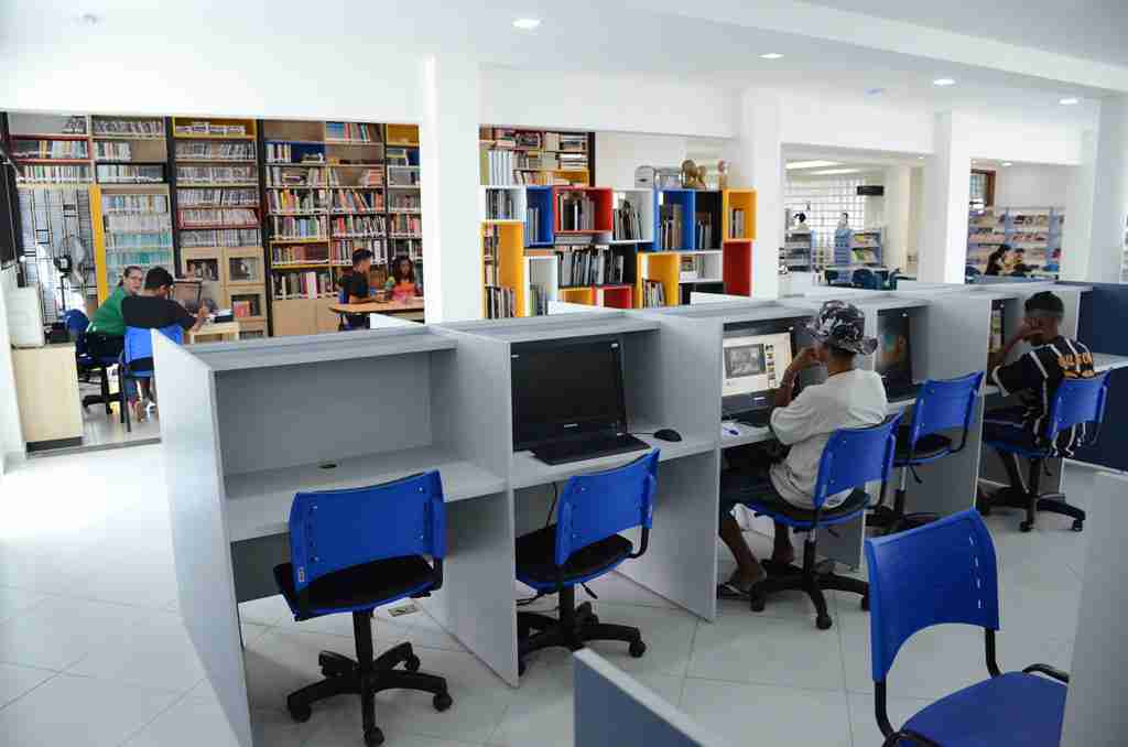 Biblioteca de Artes entra em funcionamento na Fundacc