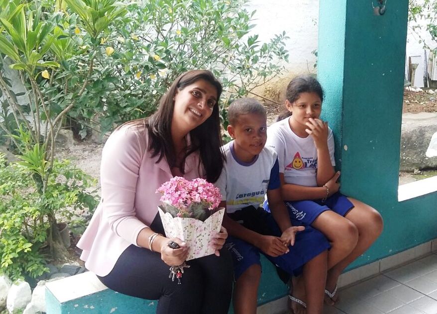 Presidente do Fundo Social visita Vila Vicentina e Unidade da Casa Beija Flor