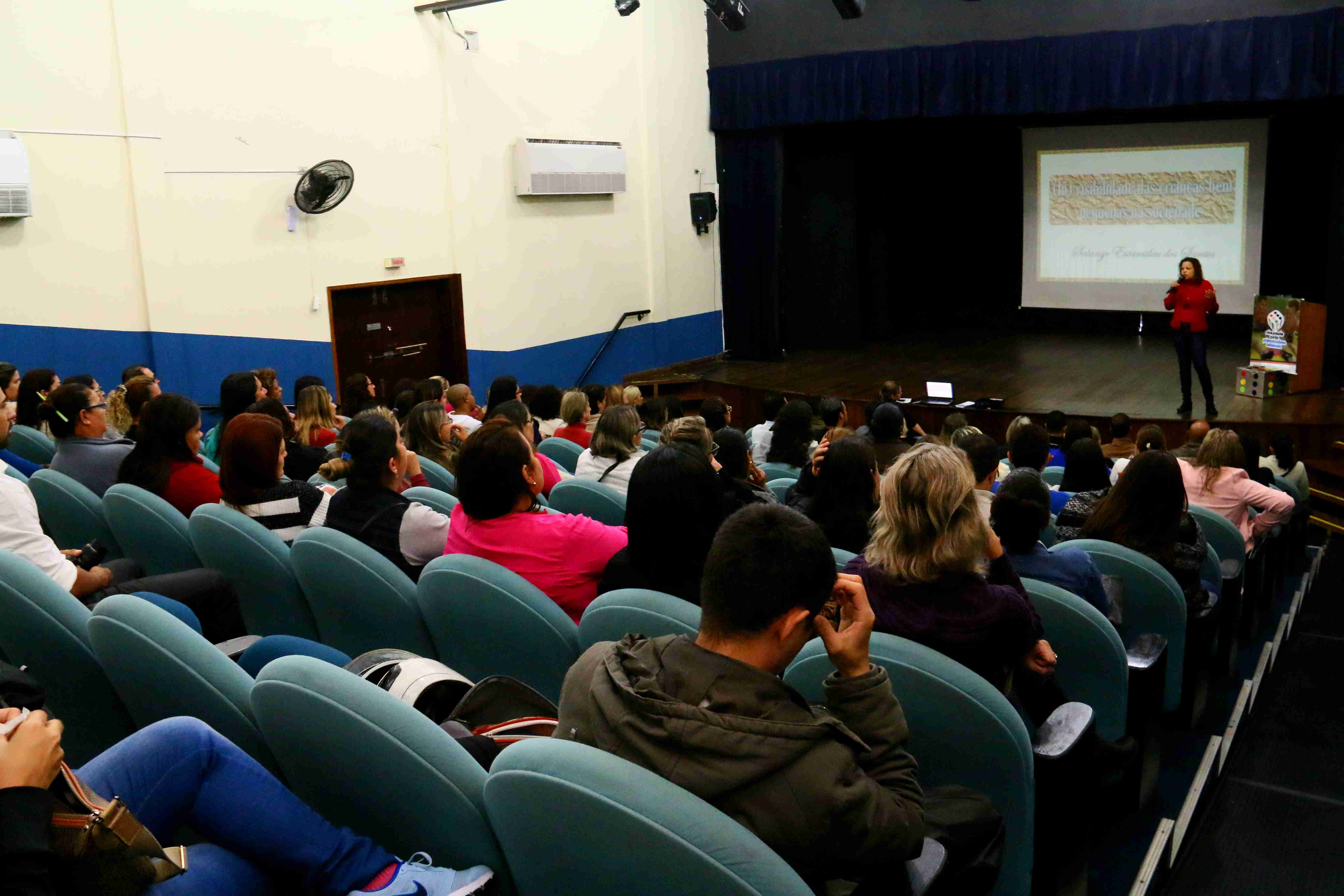 Encerramento da semana do bebê e do brincar - Auditório FUNDACC