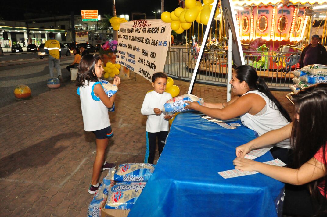 Solidariedade: SEDUC e Fundacc trocam ingresso do parque Trombini por arroz