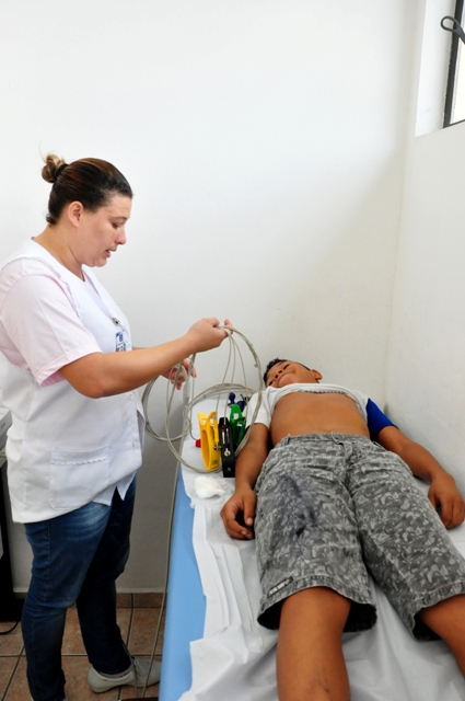 Caraguatatuba inicia mutirão de eletrocardiograma no Massaguaçu (Fotos: Luís Gava/PMC)