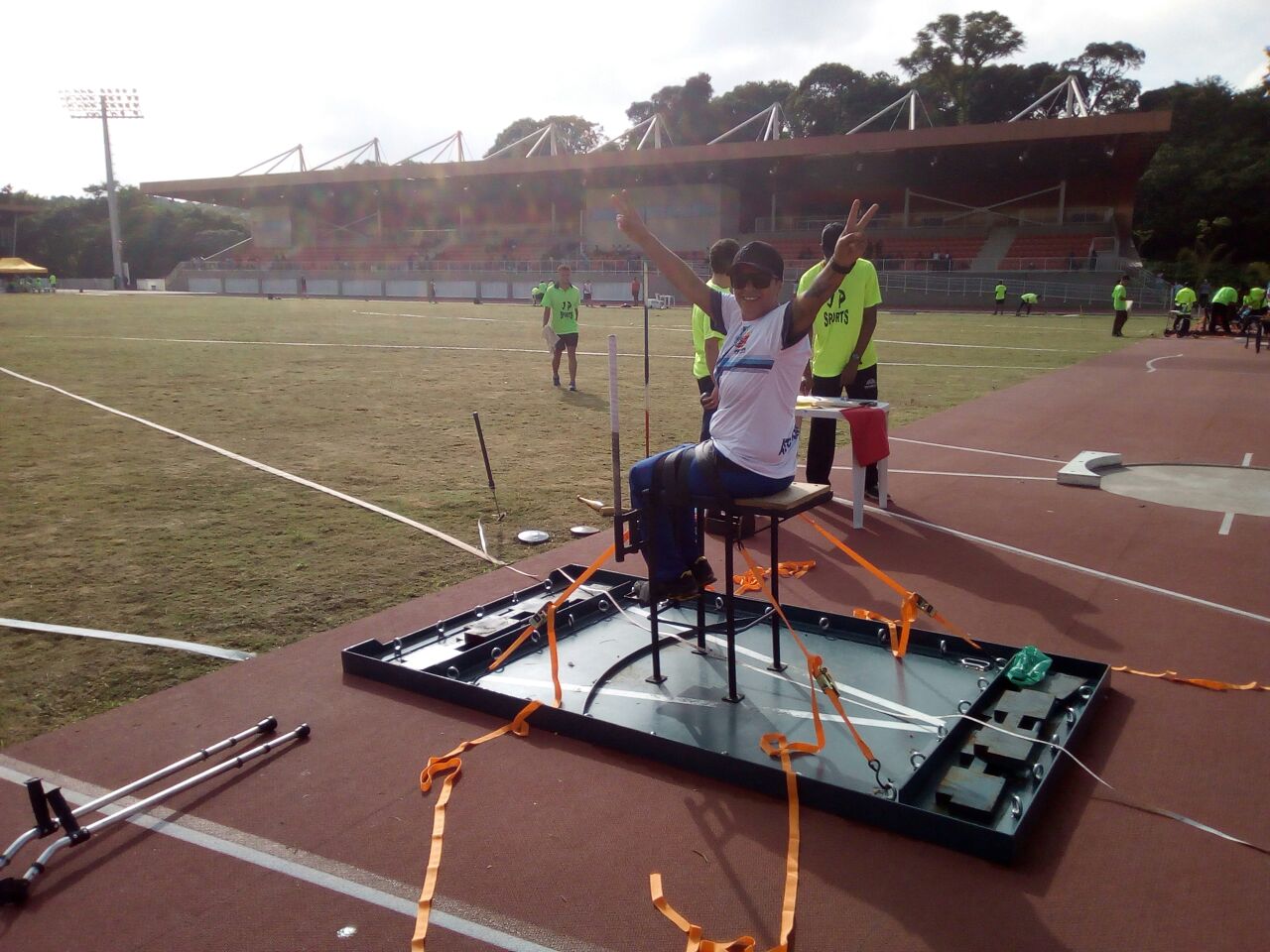 Nadadora de Caraguatatuba ganha cinco medalhas em campeonato nacional