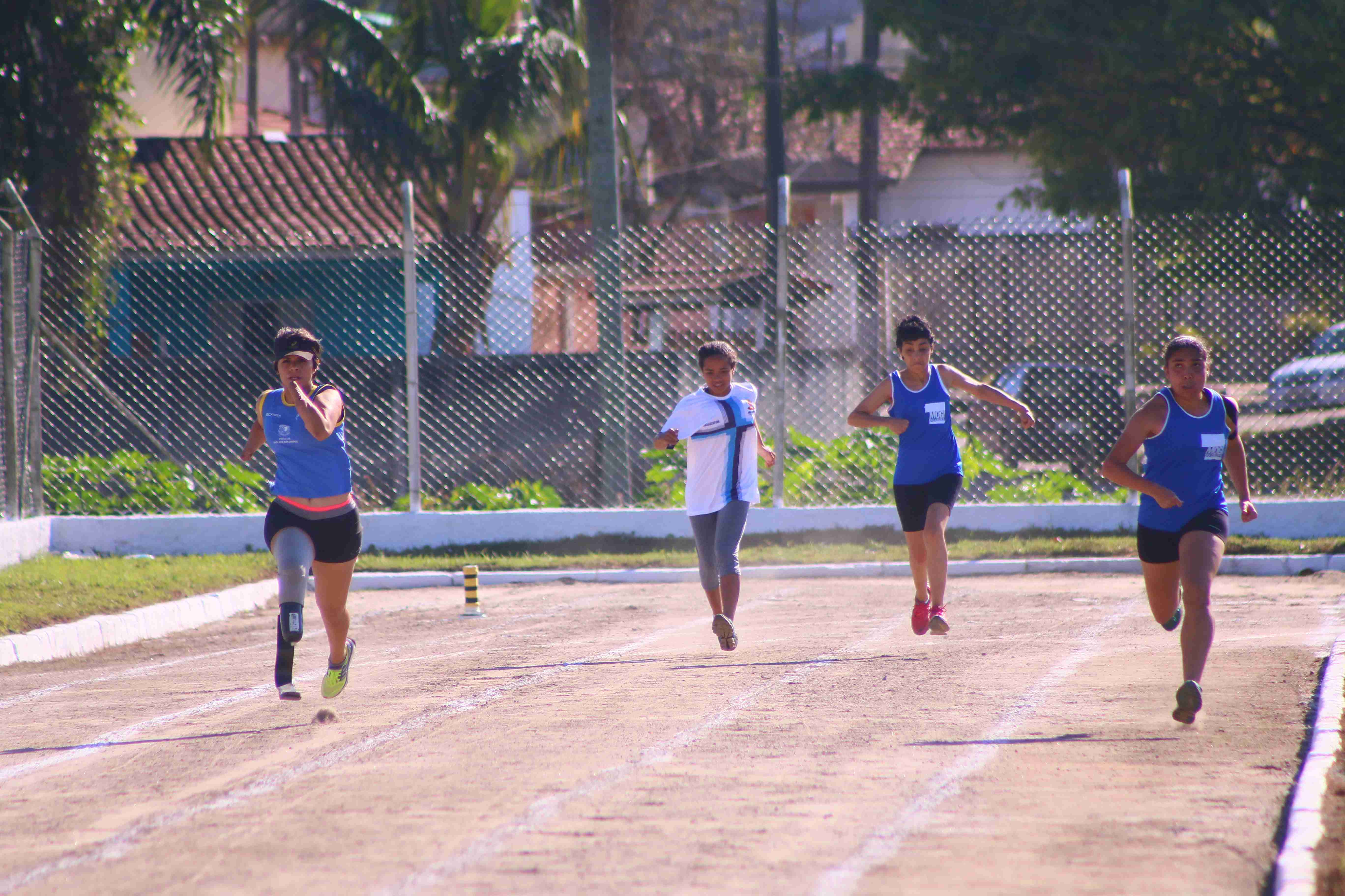 I Torneiro de Xadrez da Praia Acessível começou hoje (14) – Prefeitura de  Caraguatatuba