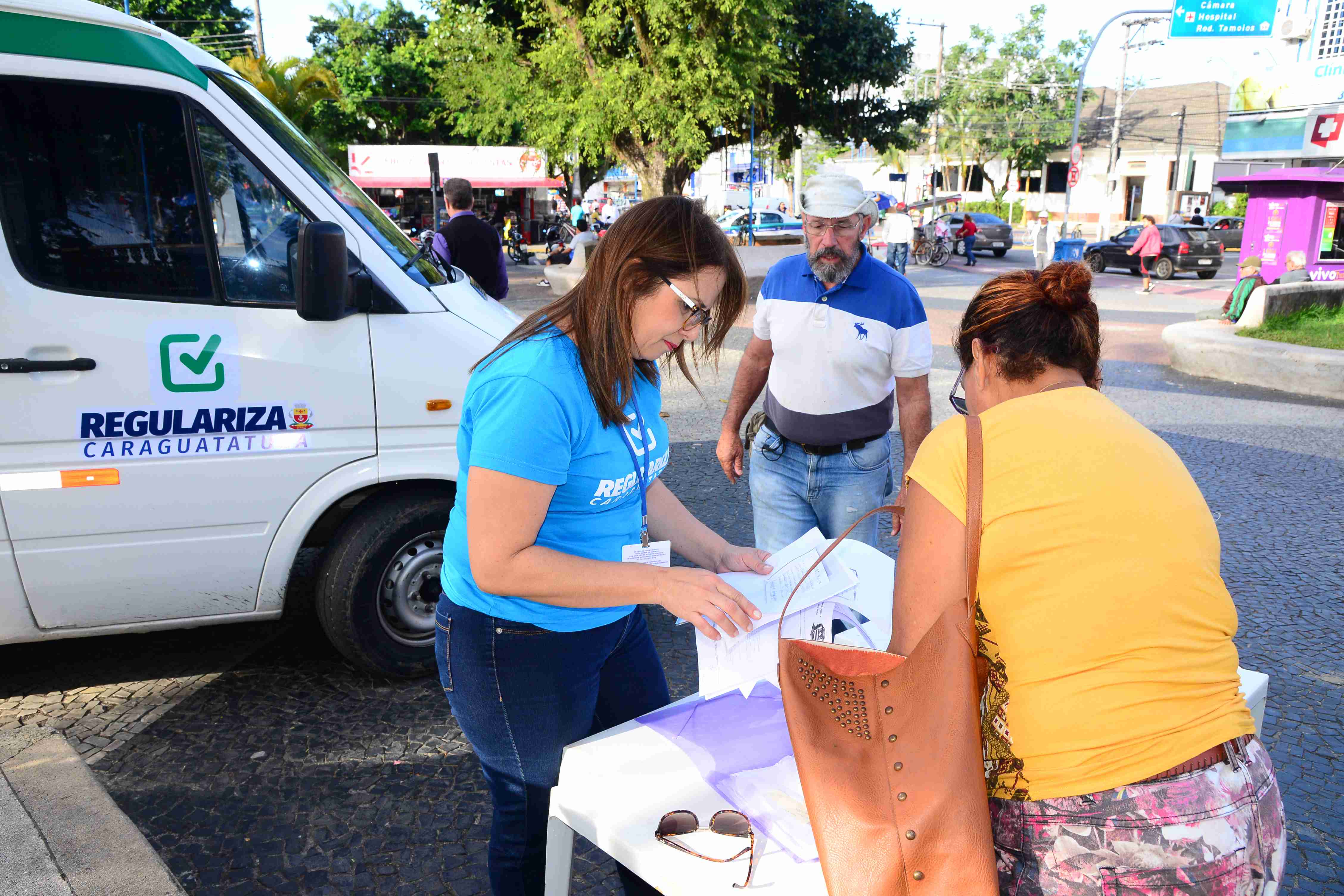 Cerca de 400 contribuintes em Caraguatatuba são atendidos no primeiro dia de anistia