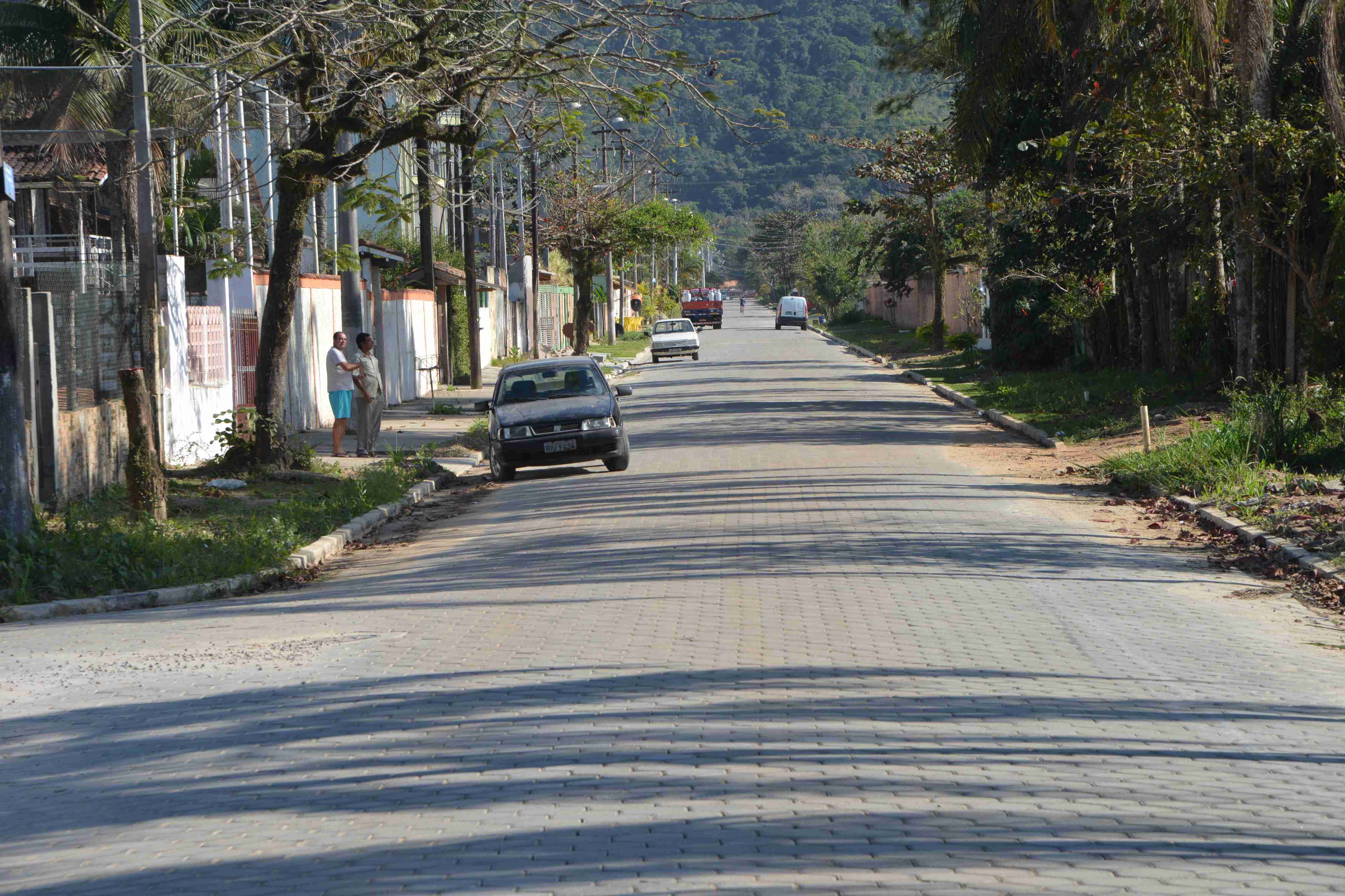 Prefeitura conclui pavimentação de 10 ruas no bairro Jardim do Sol