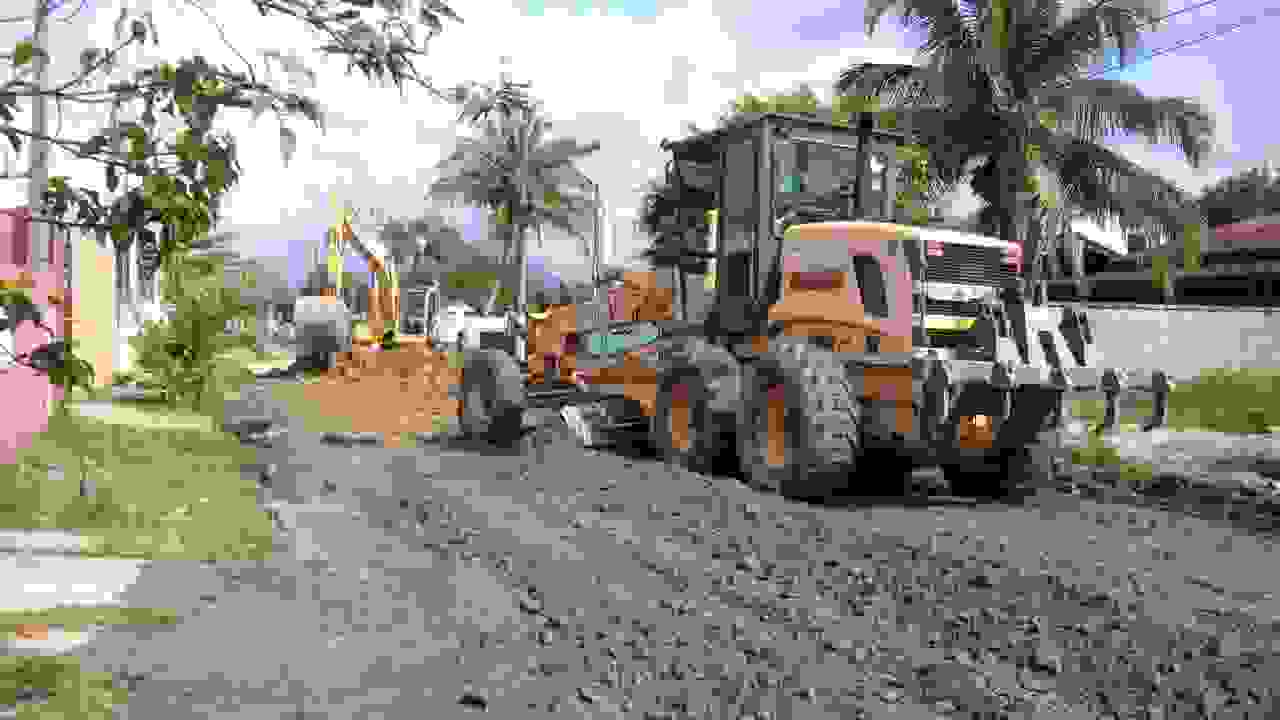 Obras na Avenida Pedro Reginaldo da Costa, no Golfinho, evitarão alagamentos