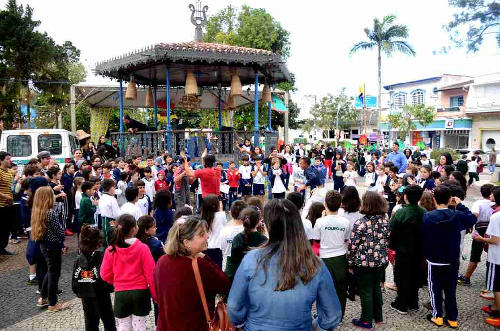 Folclore em Festa agita Praça do Coreto com muita música, jogos e brincadeiras (Fotos: JC Curtis / Fundacc)