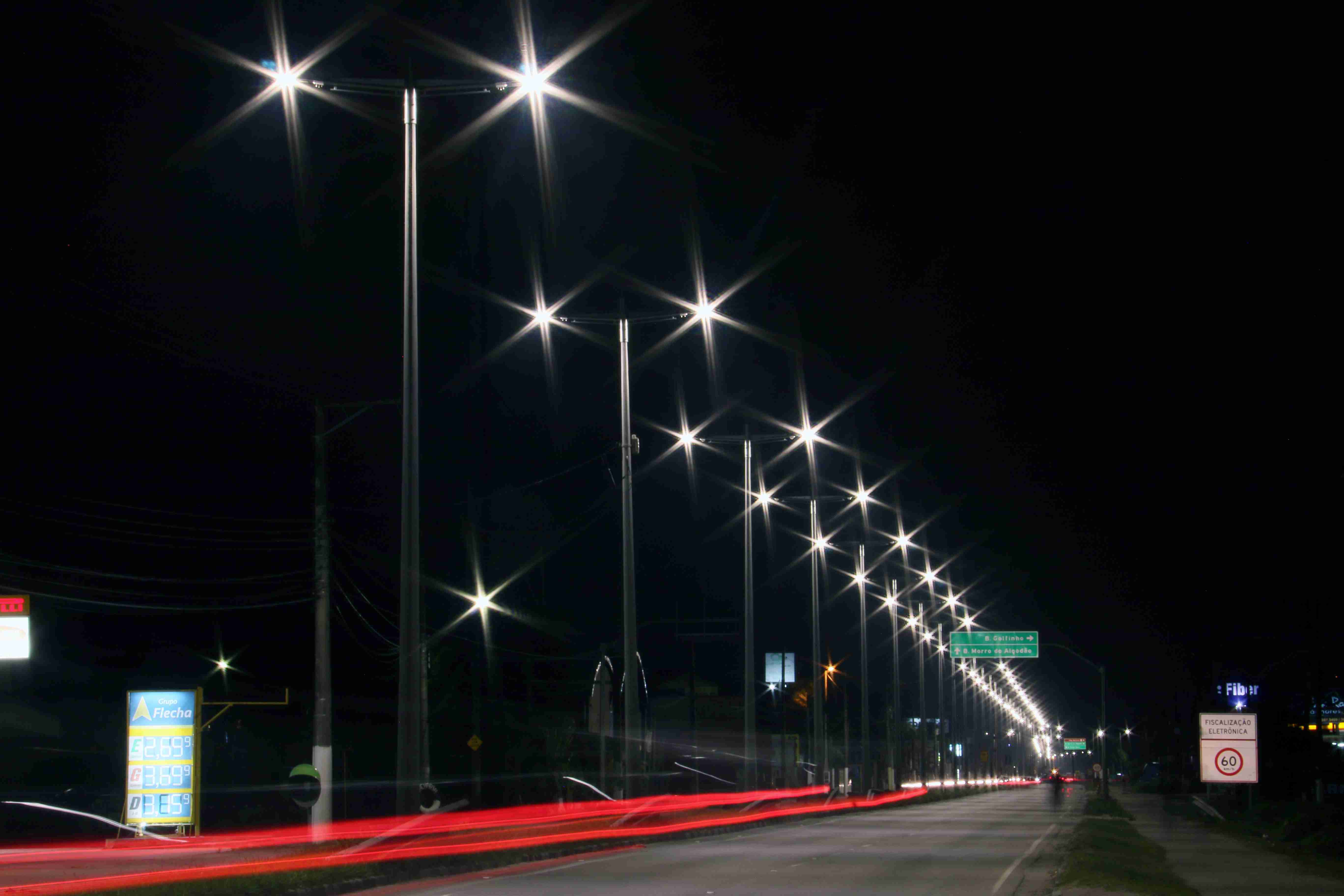 Caraguatatuba ganha mais três trechos com iluminação led e se torna referência para outros municípios