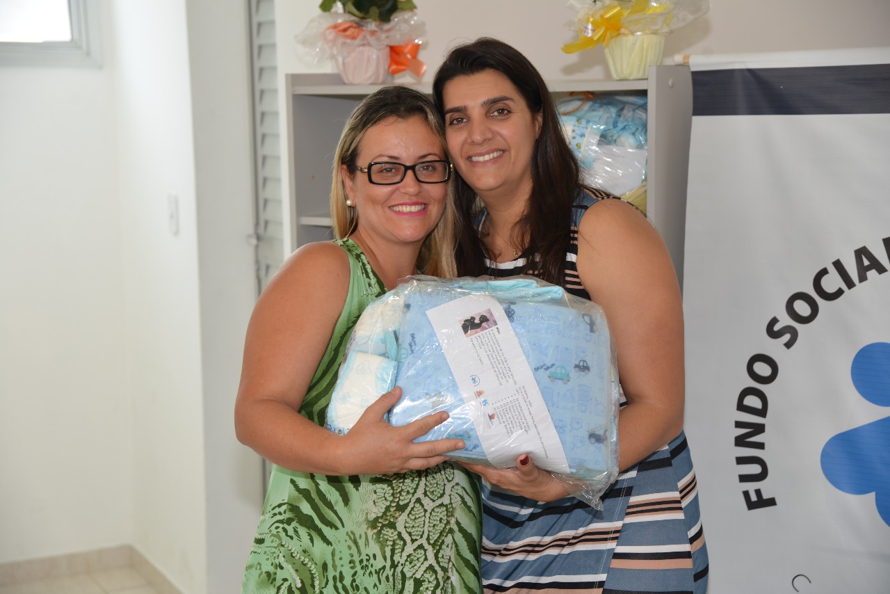 Gestantes recebem enxoval de bebê doados pelo Fundo Social de Solidariedade de Caraguatatuba