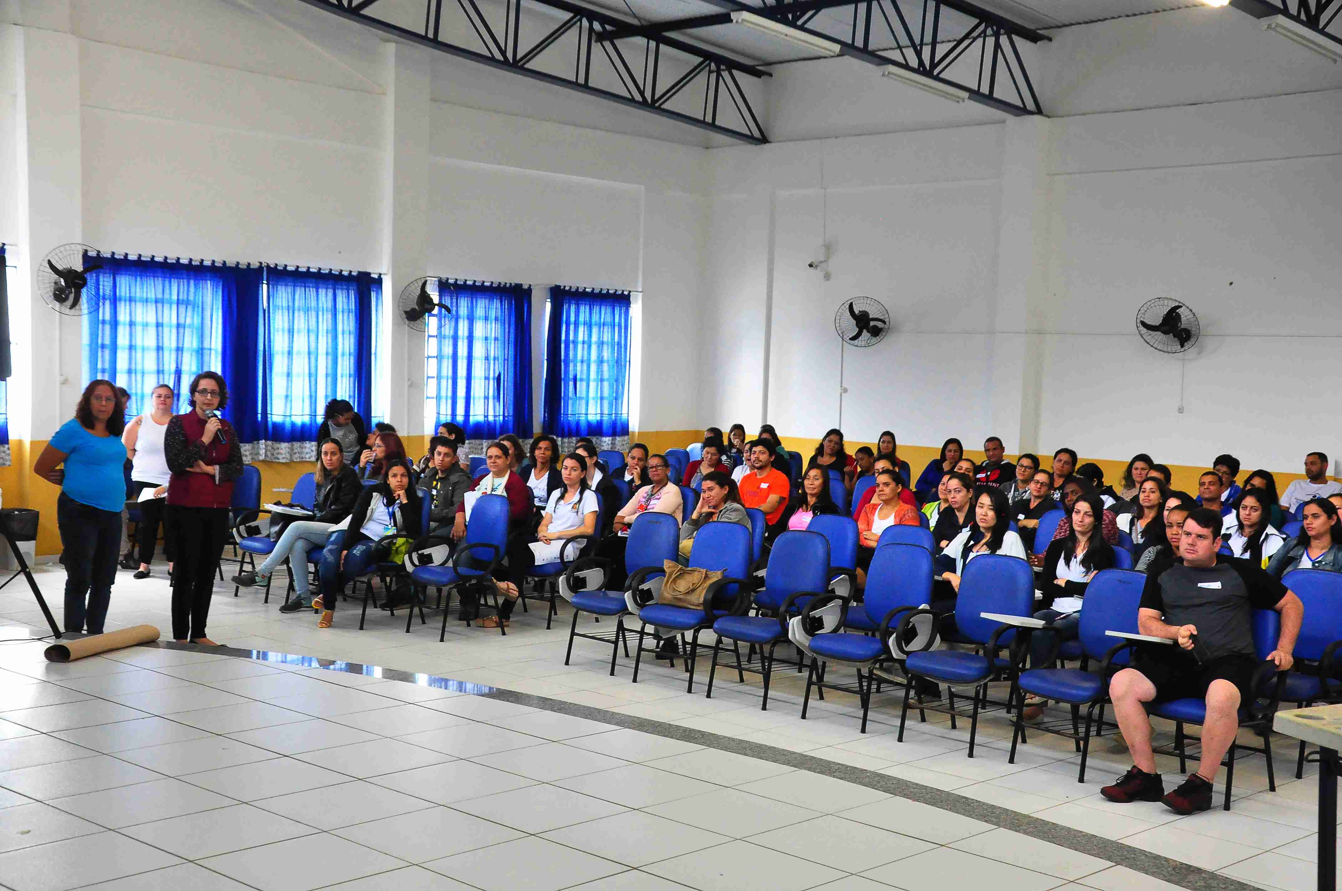 Programa Primeiríssima Infância reúne profissionais da Educação Saúde e Assistência Social no CIDE Norte