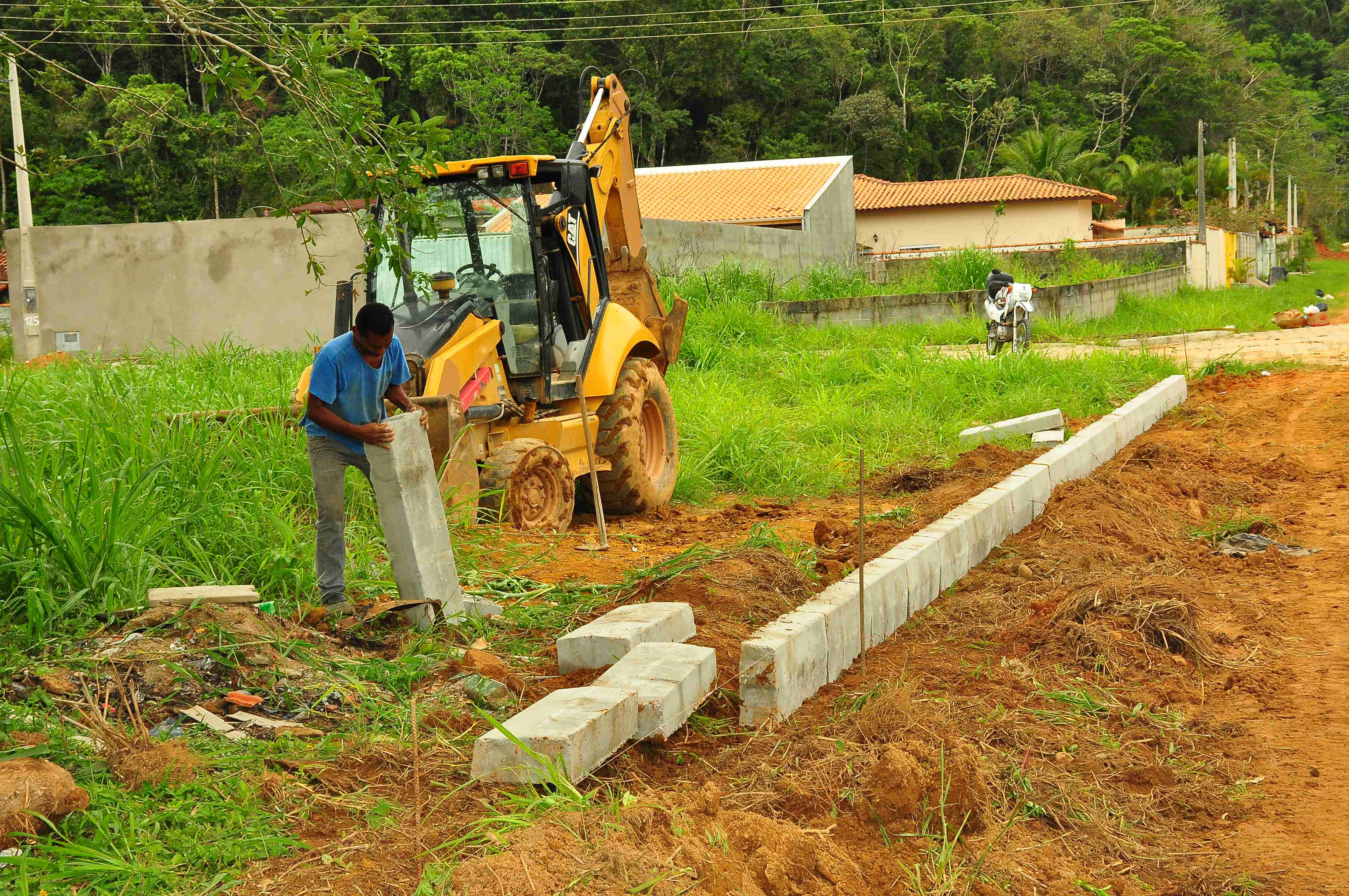 11_08 Obras drenagem no Jd do Sol 1