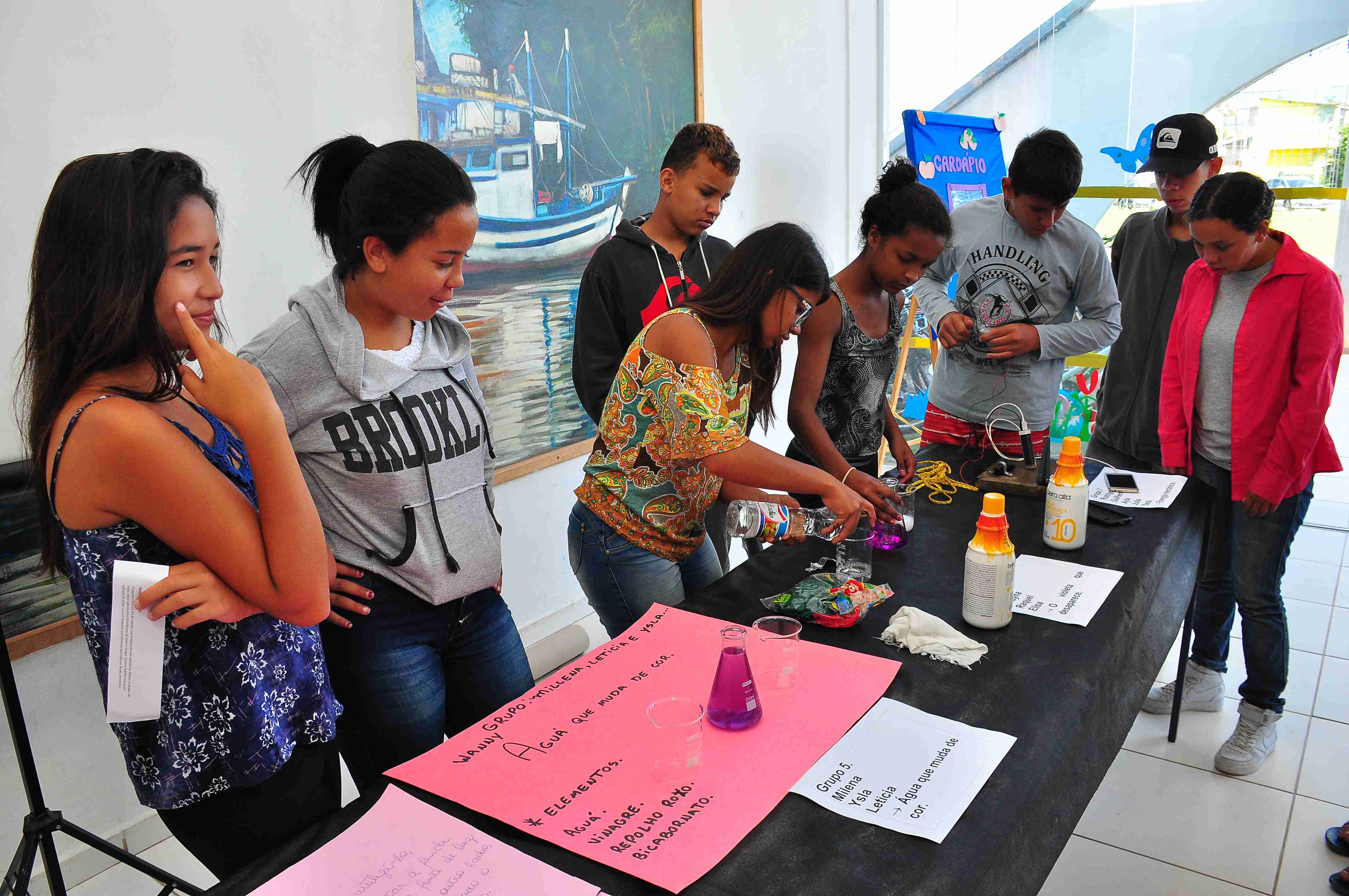 ​Feira de Ciências movimenta alunos do CIDE do Perequê-Mirim