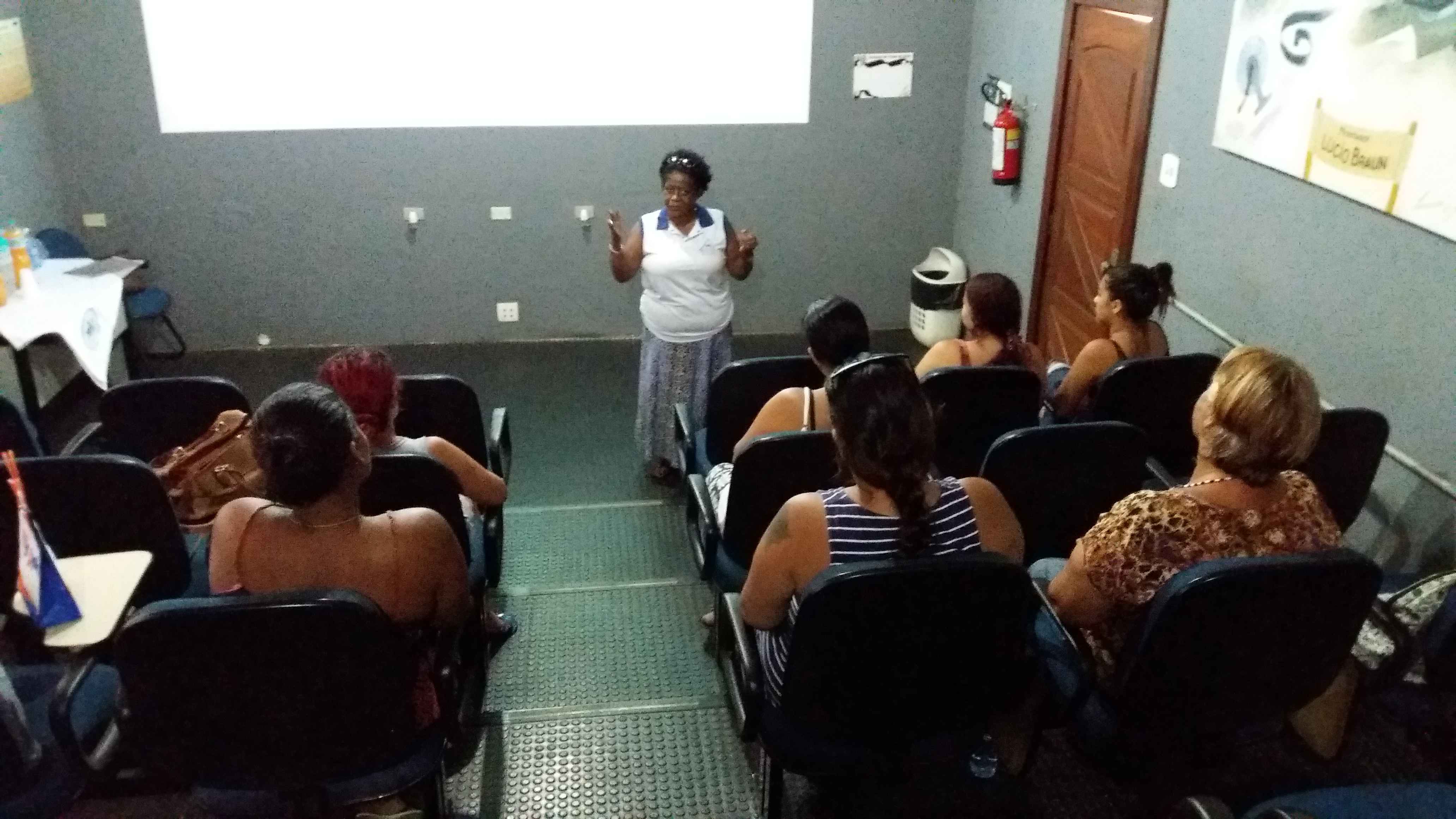 Fundo Social trabalha na valorização da maternidade (Fotos: Divulgação)