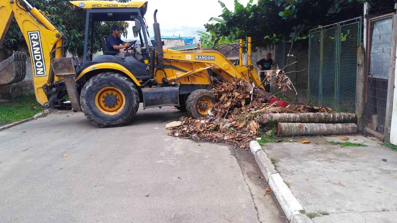 03_22 Operação Bota-fora em diversos bairros da cidade 2