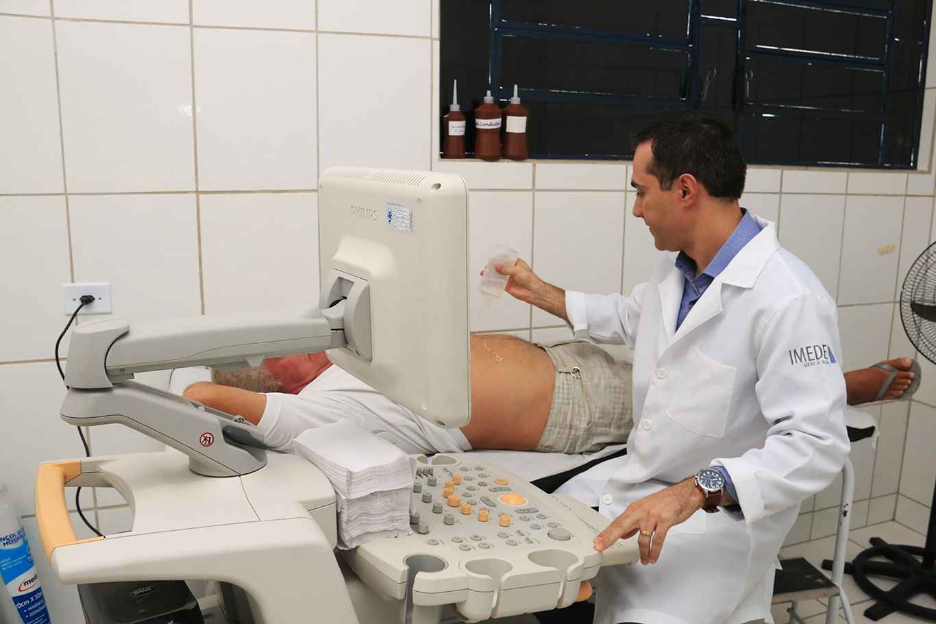 Mutirão de consultas e ultrassom atende mais de 350 pessoas no Perequê-Mirim