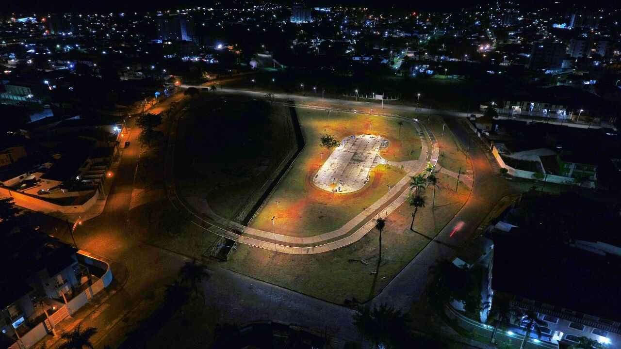 04_17 Iluminação no Parcão 2