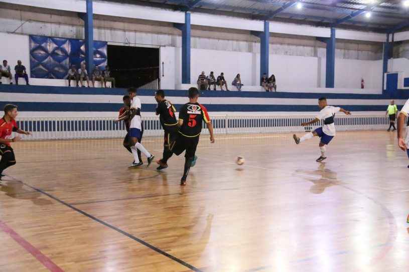 04_25 Começa mais uma rodada da Copa Tiradentes de Futsal em Caraguatatuba