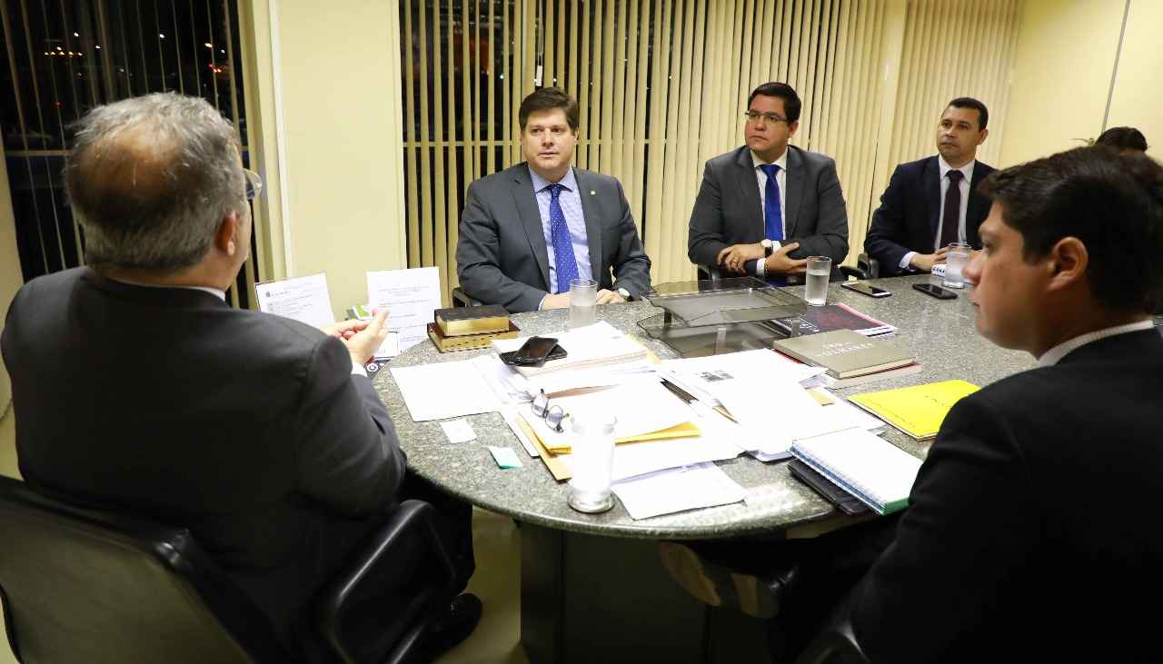 07_12 Reunião com ministro Raul Jungman 2