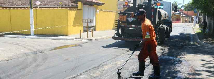 12_14 Prefeitura realiza recapeamento em principal avenida do Morro do Algodão 1