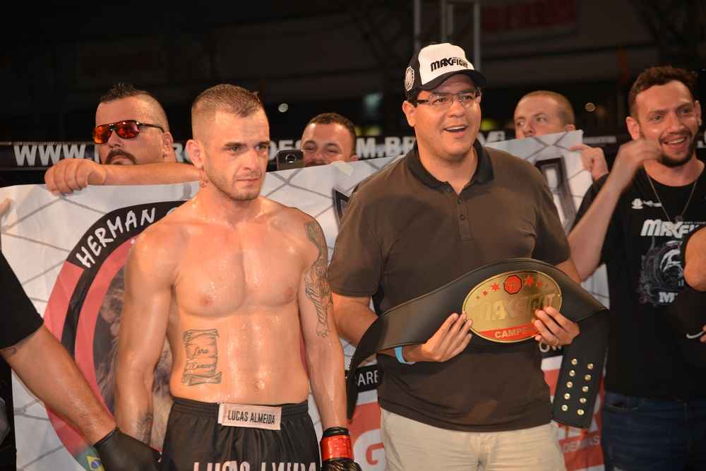 Atleta de Caraguatatuba é campeão Latino Americano de Luta de Braço –  Prefeitura de Caraguatatuba