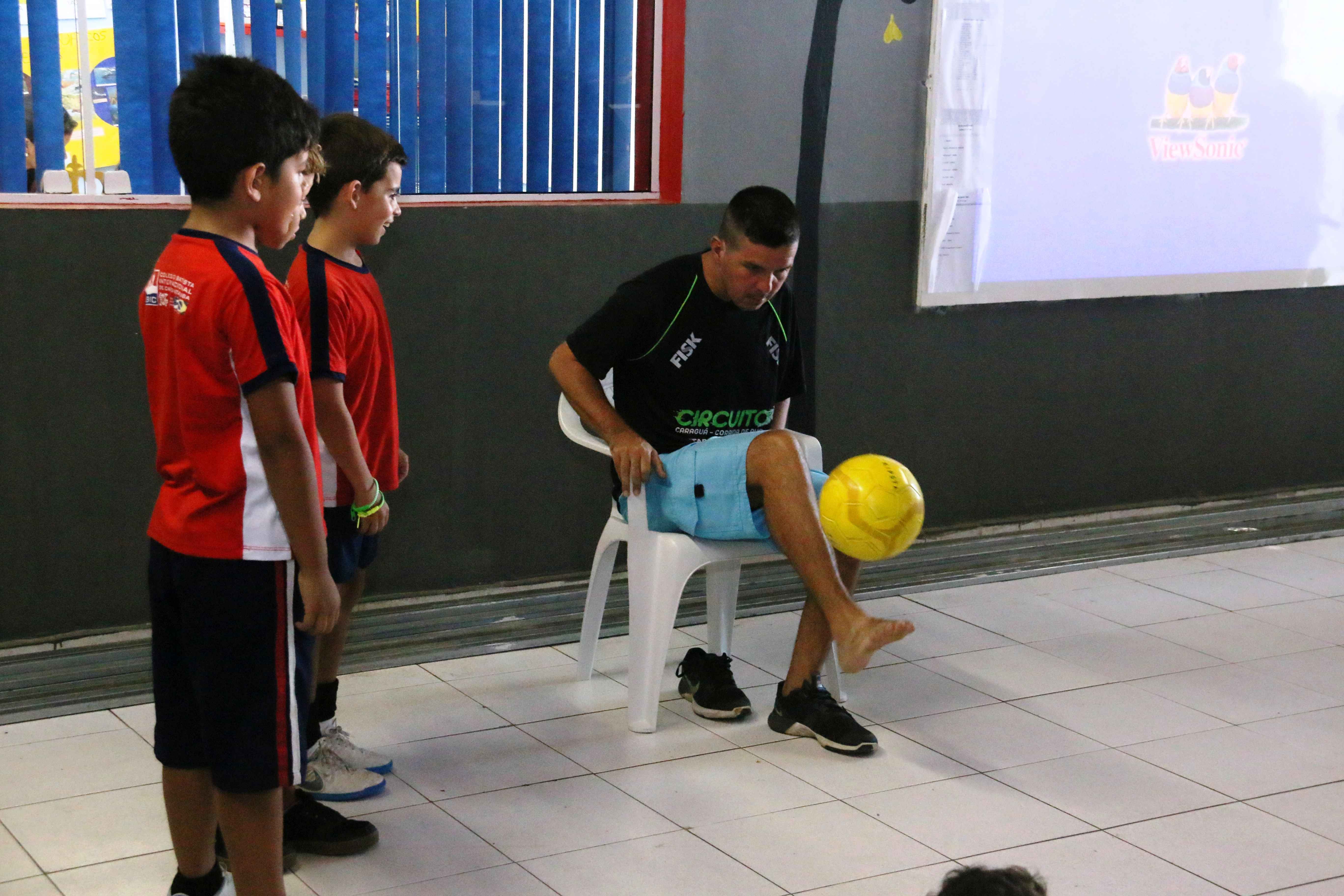 EMBAIXADINHA TRAZ BENEFICIOS PARA FUTEBOL? (VERDADE!) 