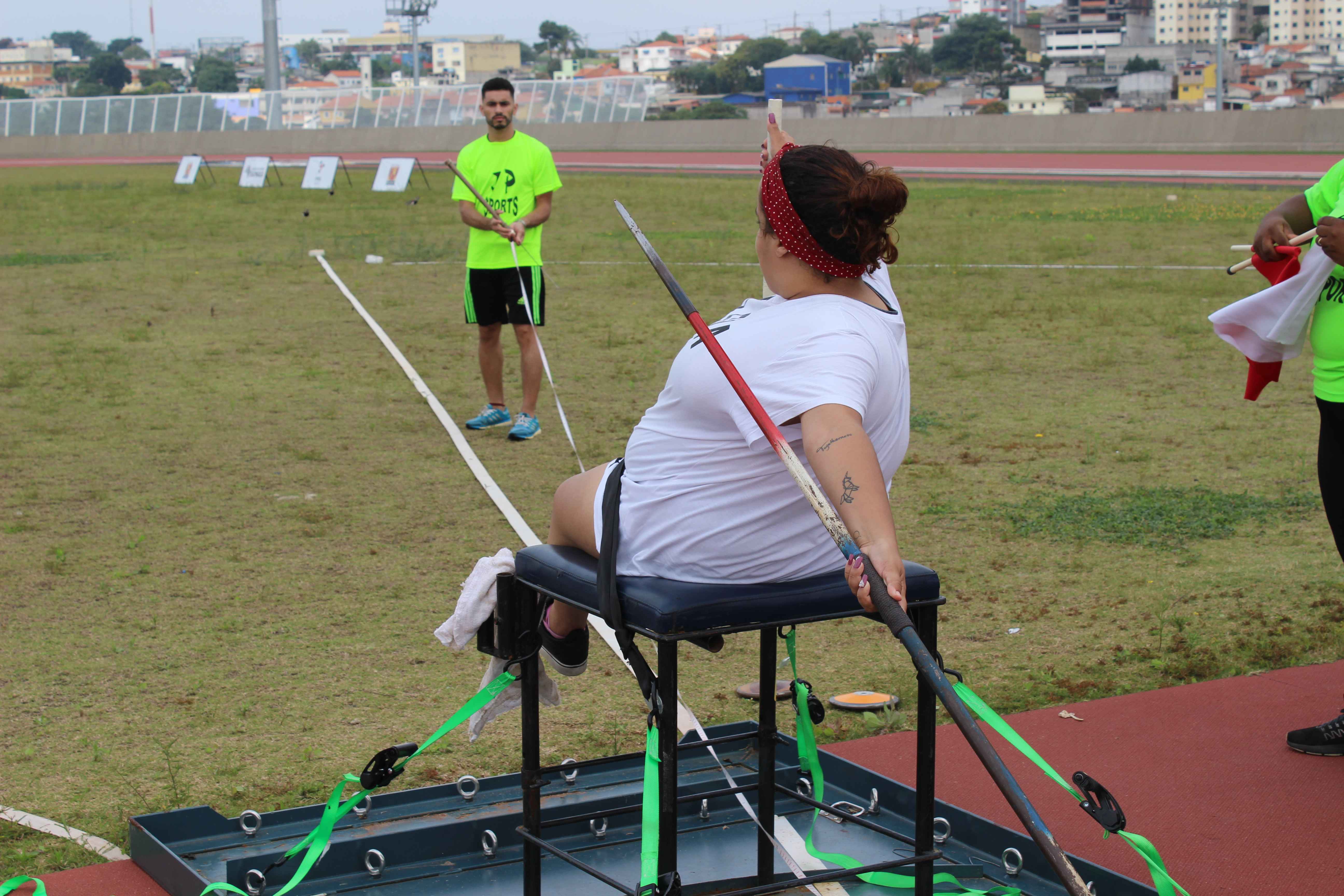 Prefeitura de Caraguatatuba oferece esportes adaptados para pessoas com ...