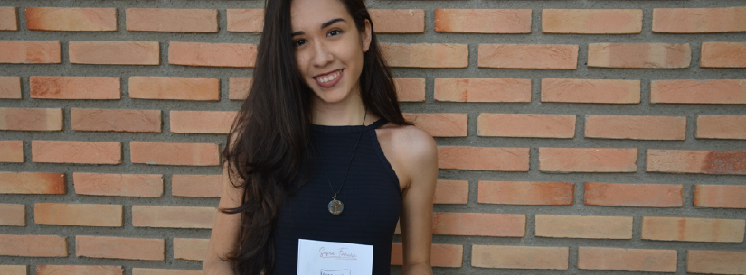 Escritora Safira Ferreira dos Santos lança livro ‘Quem Muito Sente, Sente Muito’ na Fundacc