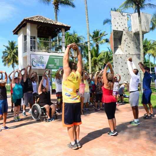 Sepedi promove alongamentos e caminhadas ao ar livre para público da 3ª idade