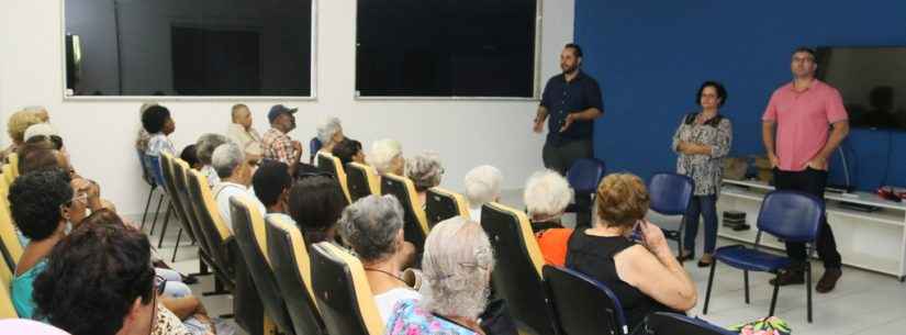 Procon de Caraguatatuba realiza palestra sobre vendas abusivas para idosos no CCTI Estrela do Mar