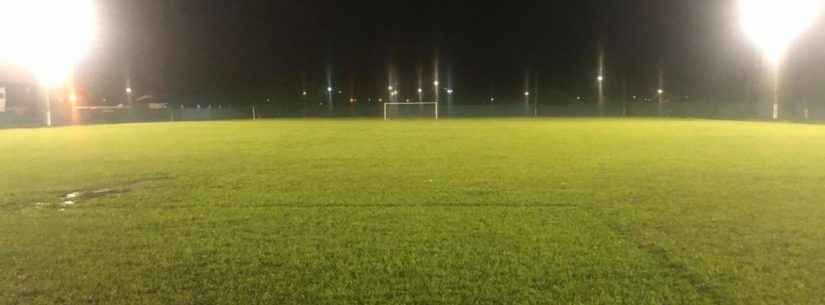 Testes de iluminação são realizados no campo do Travessão