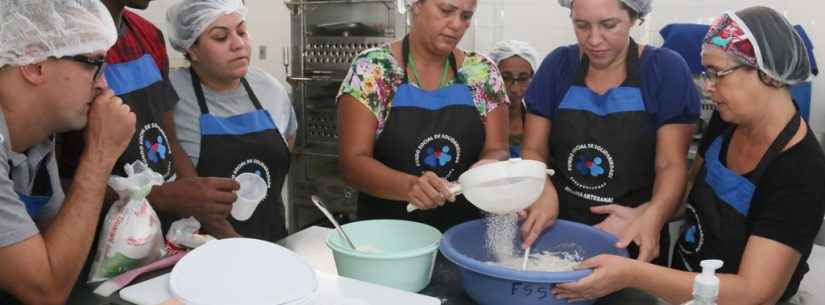 Alunos colocam “a mão na massa” nas aulas práticas do curso de Padaria Artesanal