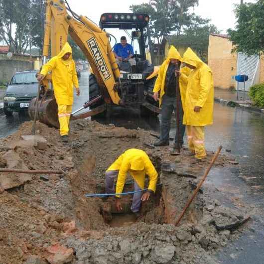 Prefeitura faz manutenção de rede de drenagem no Morro do Algodão