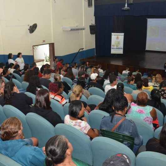 Palestras sobre “Pesca predatória e resíduos no mar” e “Manipulação de Pescados” lotam anfiteatro da Fundacc