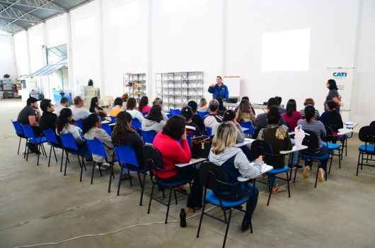 Banco de Alimentos de Caraguatatuba promove curso gratuito de Hortas Caseiras e Temperos