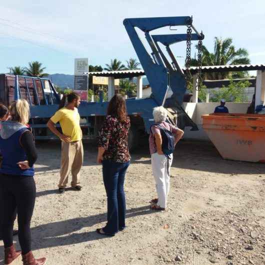 Membros do CTEA visitam Ecopontos e ATT para conhecer gestão de resíduos de Caraguatatuba
