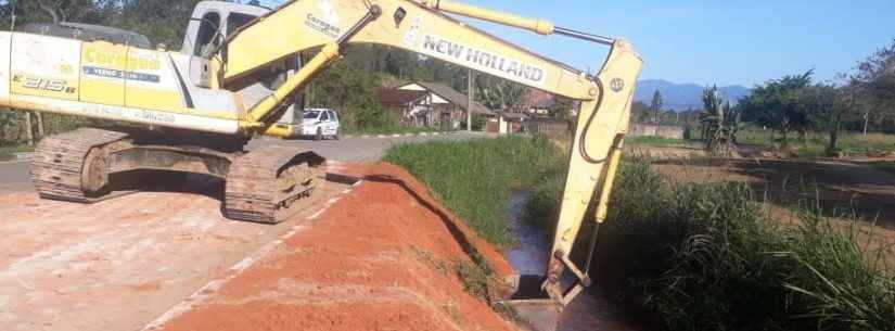 Prefeitura faz contenção de córrego no Altos do Jetuba