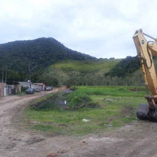 Prefeitura realiza diversos serviços no Jardim Santa Rosa