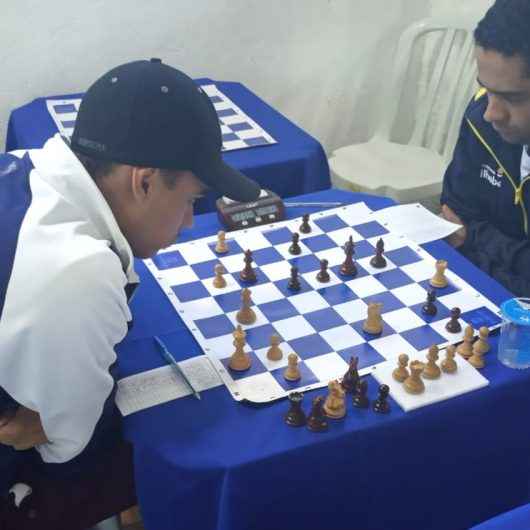 Equipe de Xadrez Masculino de Caraguatatuba é Campeã nos Jogos Regionais