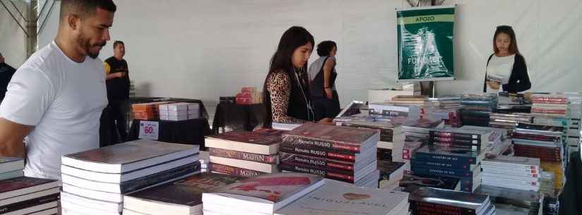 Praça do Caiçara recebe Feira Popular do Livro de Caraguatatuba no mês de julho