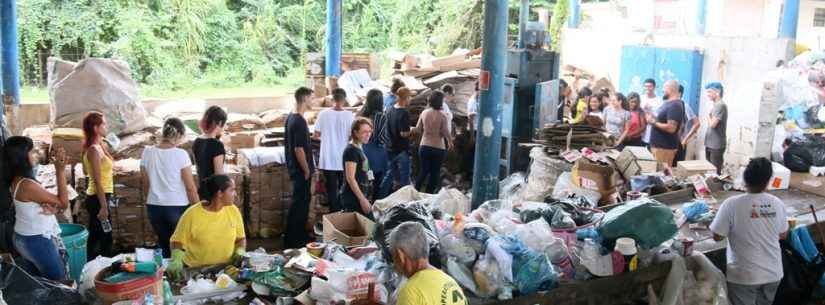 Cooperativas de reciclagem recebem doação do Fundo Social de Caraguatatuba
