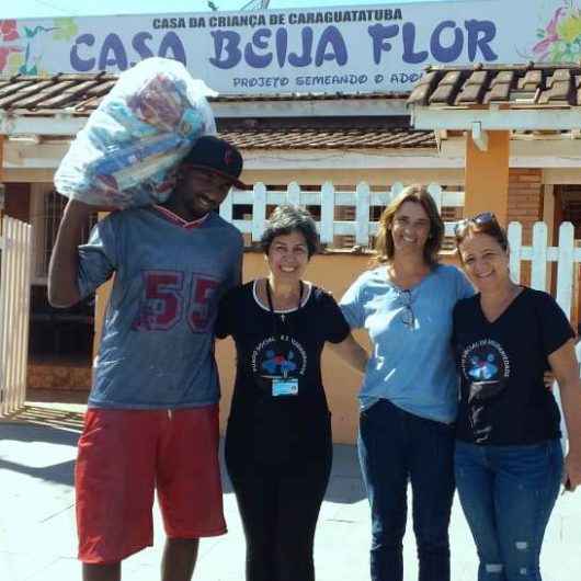 Famílias recebem kit de alimentos do Fundo Social de Caraguatatuba