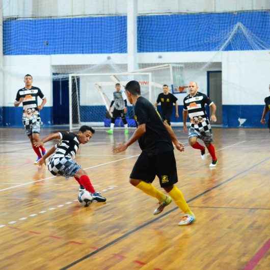 Goleadas marcam rodada do Campeonato Municipal de Futsal